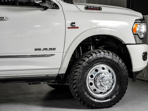 Used 2021 RAM 3500 Limited AWD/4WD image 7