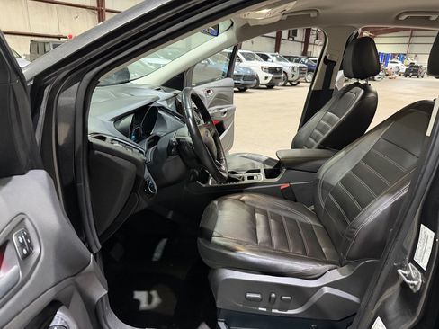 Used 2017 Ford Escape Titanium w/ Equipment Group 301A FWD image 13