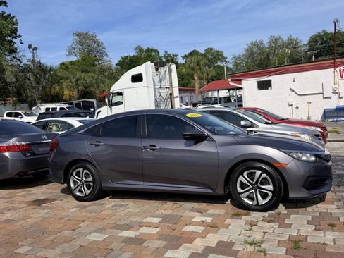 Used 2017 Honda Civic LX image 4