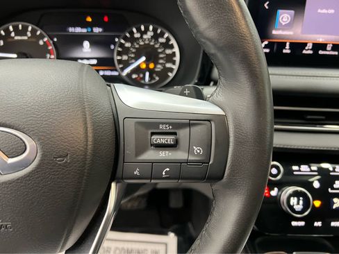 Used 2024 INFINITI QX60 Pure image 20