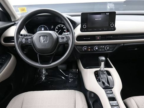 Certified 2025 Honda HR-V LX image 19
