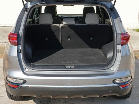 Used 2021 Kia Sportage LX FWD image 9