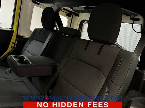 Used 2023 Jeep Wrangler Unlimited w/ Sun & Screen Package AWD/4WD image 17