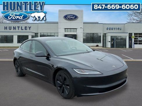 Used 2024 Tesla Model 3 Long Range image 3