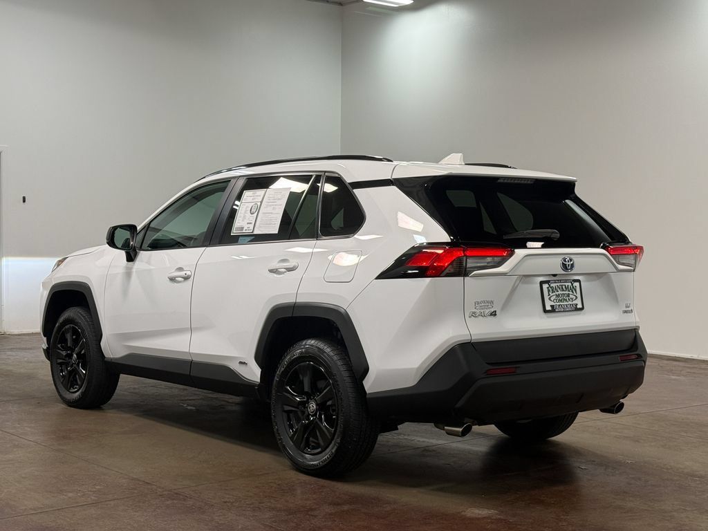 Used 2023 Toyota RAV4 LE AWD/4WD image 26