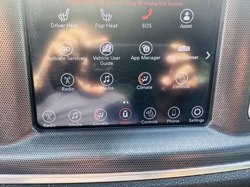 Used 2017 Dodge Charger SXT RWD image 19