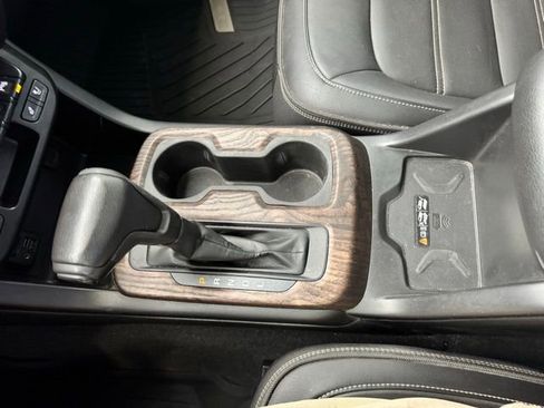 Used 2021 GMC Canyon Denali image 14