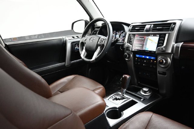Used 2020 Toyota 4Runner Limited AWD/4WD image 18