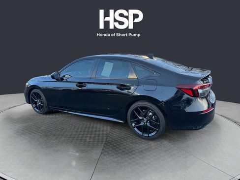 Used 2025 Honda Civic Sport image 3