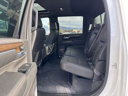 Certified 2024 Chevrolet Silverado 3500 High Country w/ High Country Premium Package image 16