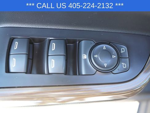 Used 2019 GMC Acadia SLE image 31