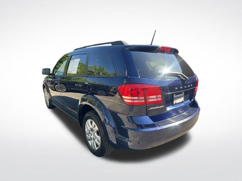 Used 2020 Dodge Journey SE FWD image 4