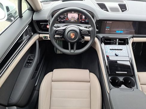 New 2026 Porsche Panamera 4 AWD/4WD image 17