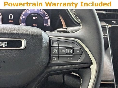 Used 2023 Jeep Grand Cherokee Altitude image 28