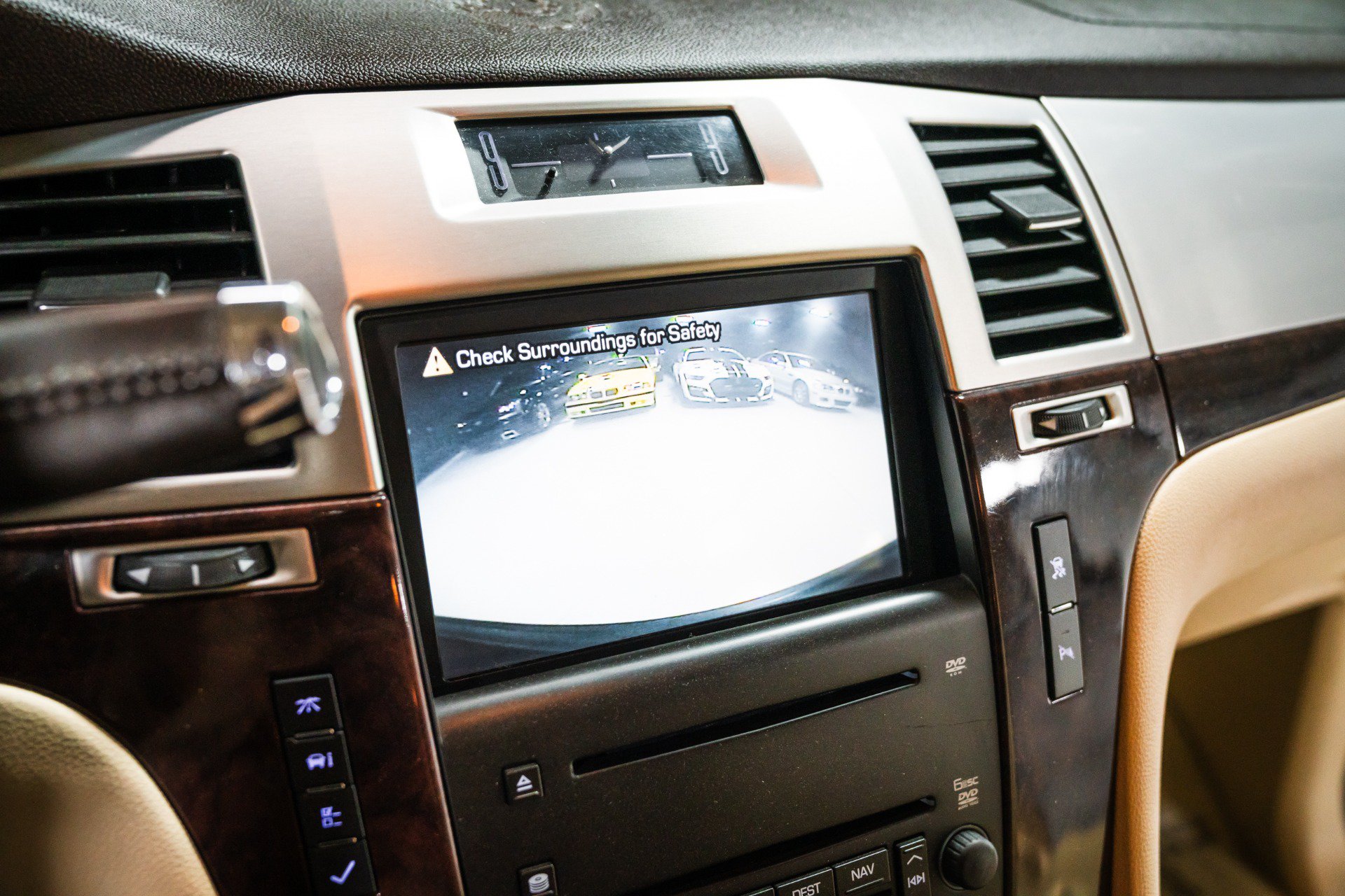 Used 2007 Cadillac Escalade AWD image 21