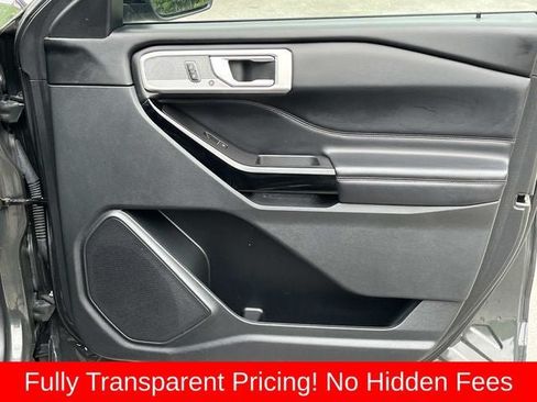 Used 2021 Ford Explorer Platinum w/ Equipment Group 601A AWD/4WD image 23