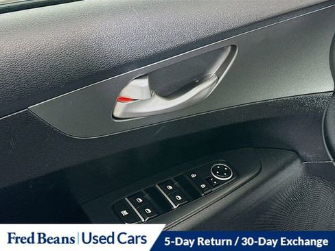 Used 2019 Kia Forte LXS image 19