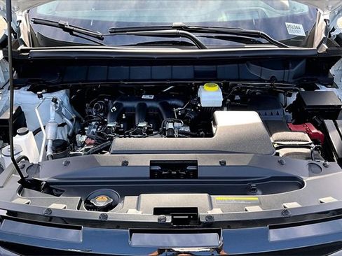 New 2025 Nissan Pathfinder Platinum image 11