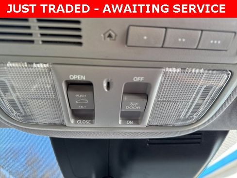 Used 2017 Honda CR-V Touring image 20