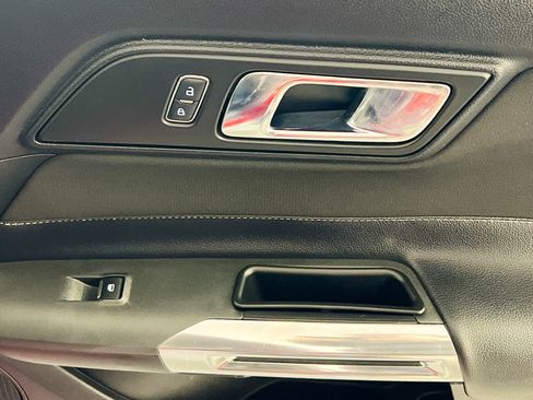 Used 2016 Ford Mustang Convertible w/ Equipment Group 051A image 29