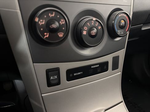 Used 2009 Toyota Corolla XRS image 23