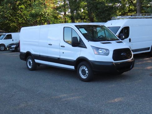 Used 2019 Ford Transit 250 148 Low Roof RWD image 22
