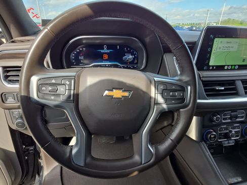 Used 2023 Chevrolet Suburban LT AWD/4WD image 20