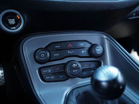 Used 2023 Dodge Challenger R/T w/ Blacktop Package image 23