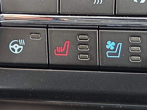 New 2026 Ford F350 King Ranch w/ Tremor Off-Road Package image 19