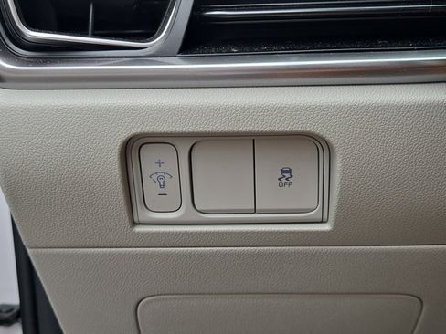 Certified 2025 Kia Sorento S w/ Panoramic Sunroof Package FWD image 52