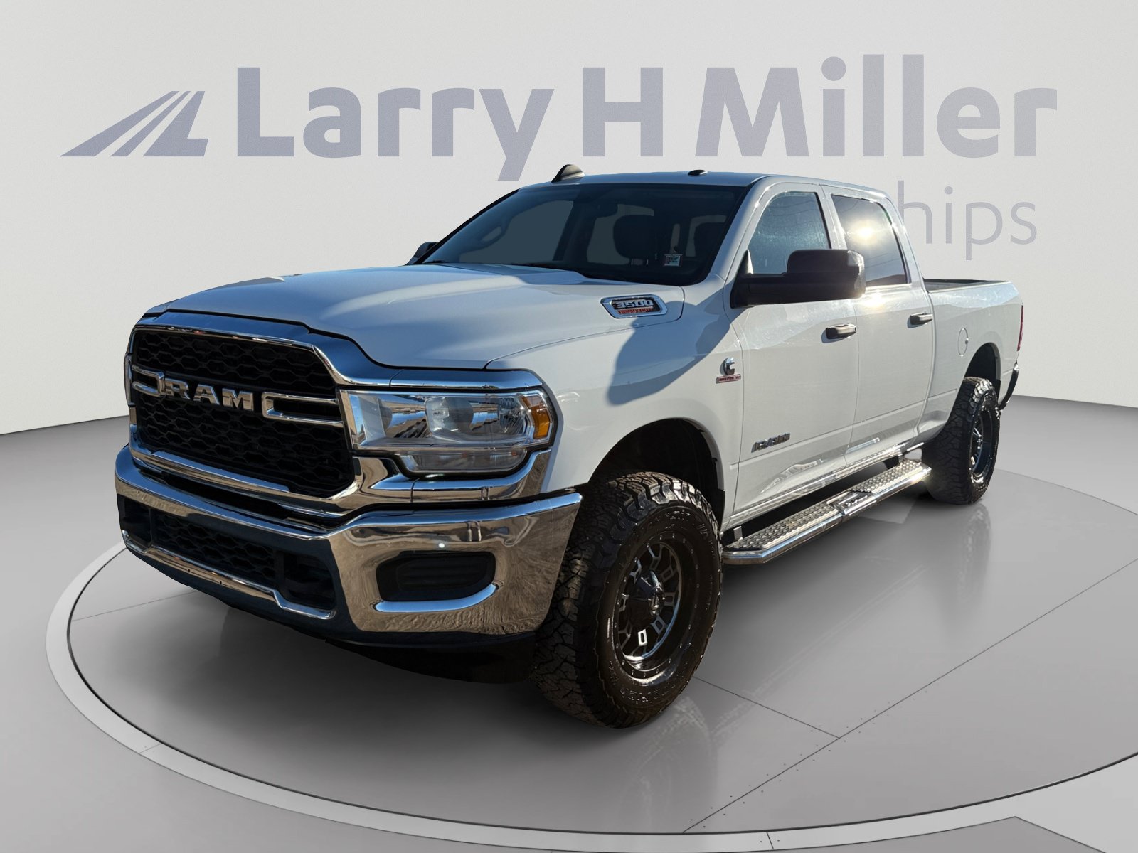 Used 2020 RAM 3500 Tradesman w/ Chrome Appearance Group AWD/4WD image 1