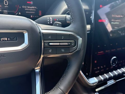 New 2026 GMC Yukon XL Denali AWD/4WD image 18