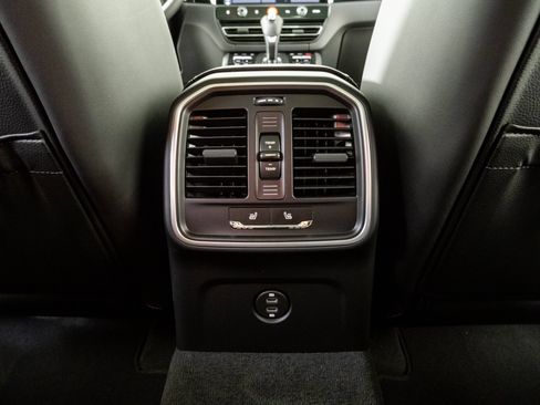 New 2026 Porsche Macan S AWD/4WD image 21