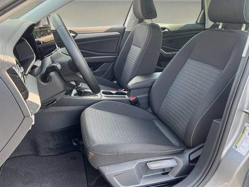 Used 2025 Volkswagen Jetta S FWD image 13