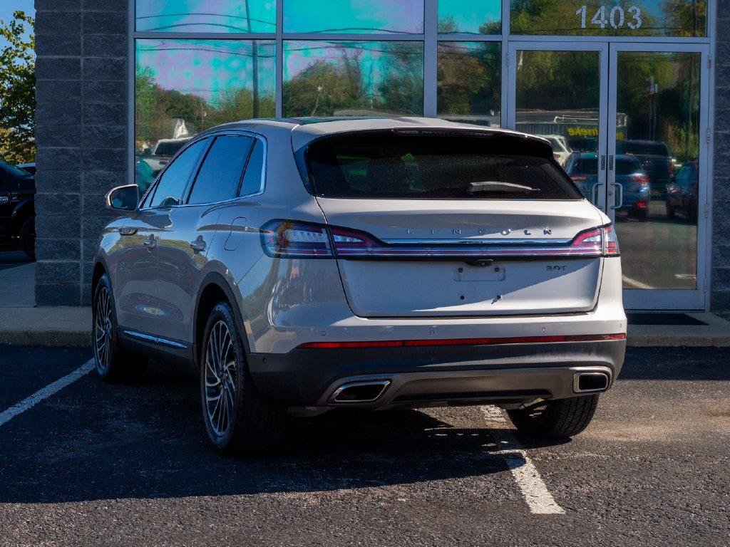 Used 2020 Lincoln Nautilus Reserve FWD image 4
