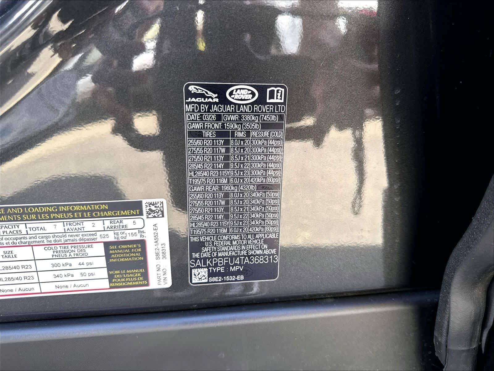 New 2026 Land Rover Range Rover Long Wheelbase SE AWD/4WD image 36
