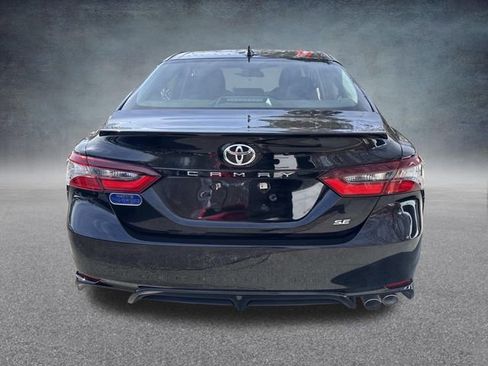 Used 2023 Toyota Camry SE FWD image 6