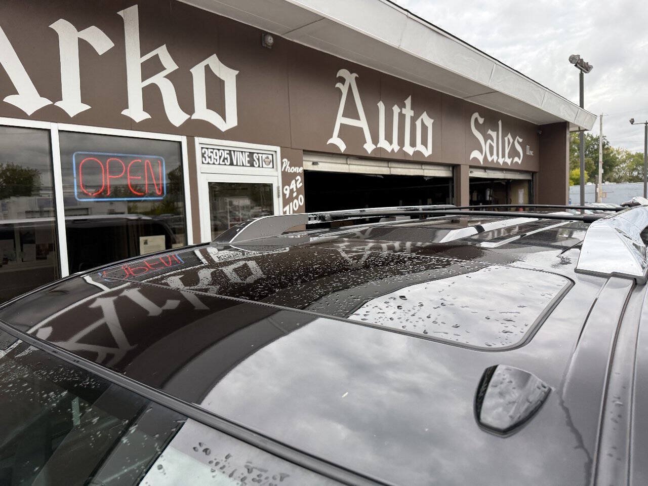 Used 2012 Nissan Armada Platinum AWD/4WD image 10