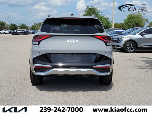 Certified 2025 Kia Sportage SX FWD image 5