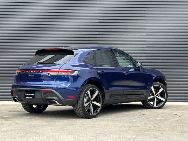 Certified 2026 Porsche Macan AWD/4WD image 7