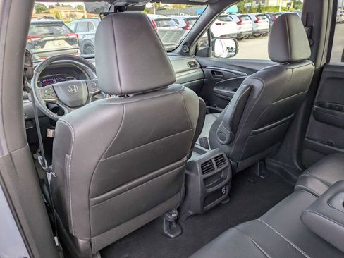 Certified 2023 Honda Passport EX-L image 18
