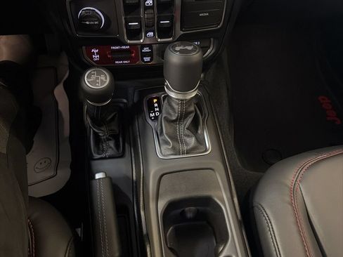 New 2026 Jeep Wrangler Unlimited Rubicon AWD/4WD image 21
