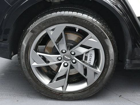 Used 2024 Genesis Electrified GV70 AWD/4WD image 36