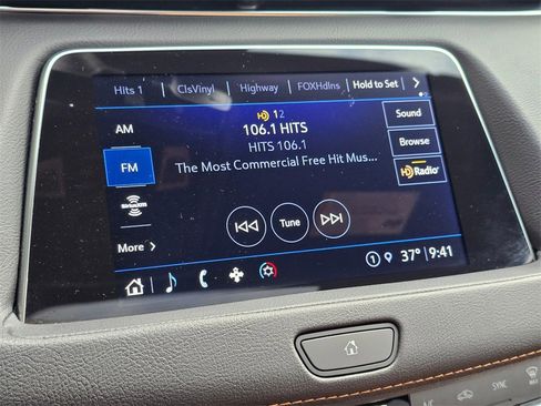 Used 2022 Cadillac XT4 Sport image 28