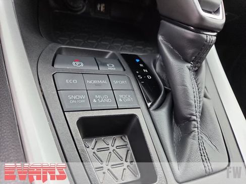 Used 2023 Toyota RAV4 XLE Premium AWD/4WD image 13