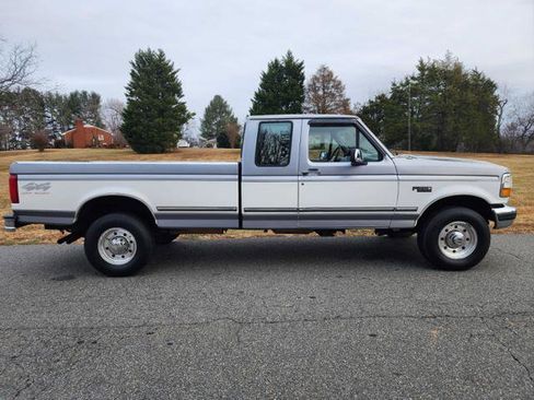 Used 1997 Ford F250 4x4 SuperCab Heavy Duty image 5