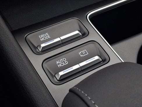 New 2026 Hyundai Sonata Blue FWD image 17