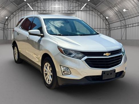 Used 2020 Chevrolet Equinox LT FWD image 1