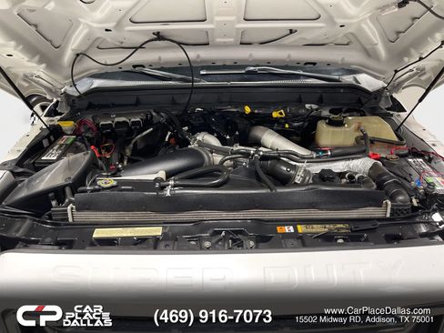 Used 2016 Ford F350 Platinum w/ Platinum Package AWD/4WD image 36