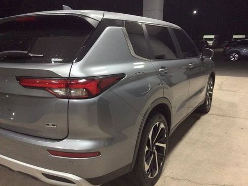 Used 2023 Mitsubishi Outlander SE image 33